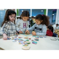 Life phase - aging | Educo | Layer puzzle | 31 puzzle pieces | LEVENSLOOP.